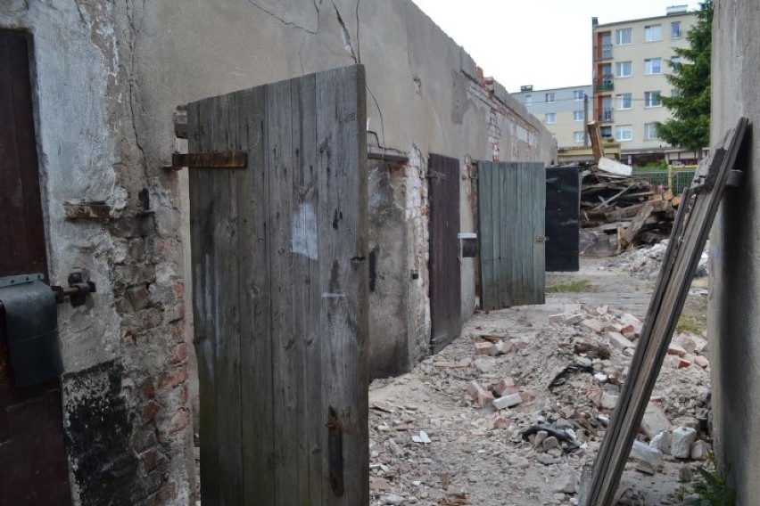 Nowy Dwór Gdański. Remont budynku gospodarczego w centrum miasta