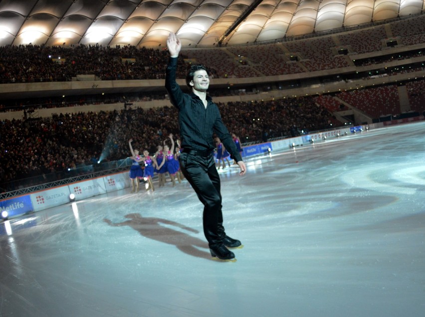 Kings on Ice. Popis łyżwiarskich umiejętności na Stadionie...