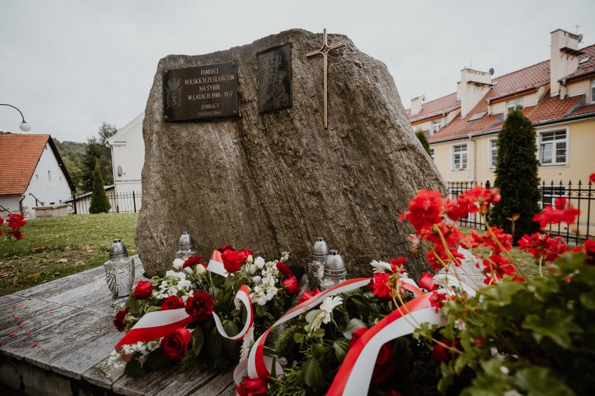 W Dusznikach-Zdroju uczcili pamięć Sybiraków 