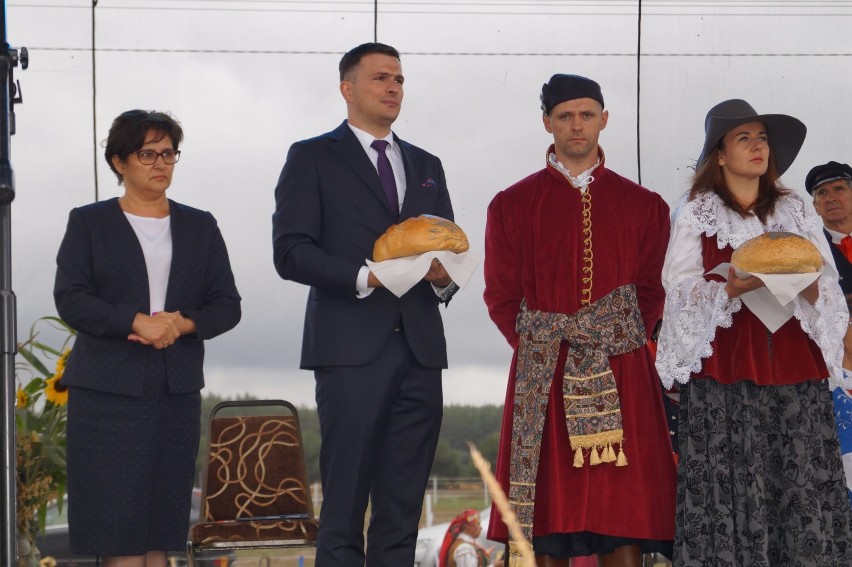 Rolnicy świętowali zakończenie żniw. Dożynki gminy Zakrzewo w Osowcu 