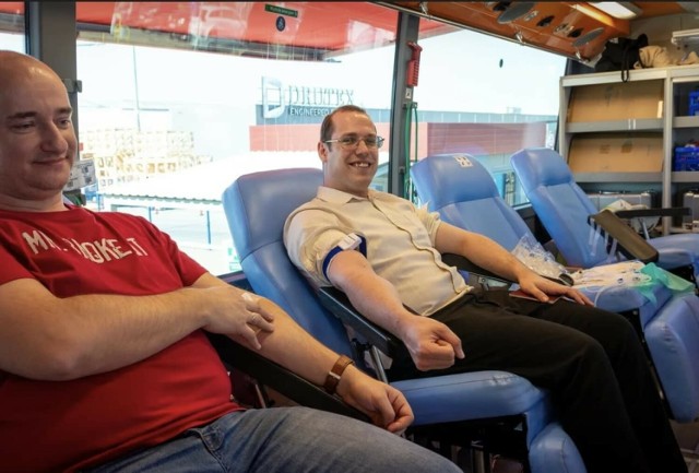 Drutex wspólnie z Regionalnym Centrum Krwiodawstwa i Krwiolecznictwa im. Jana Pawła II w Słupsku, po raz kolejny zorganizował akcję honorowego oddawania krwi na terenie firmy. Wzięło w niej udział około 50 pracowników, którzy oddali w sumie ponad 20 litrów krwi. Drużyna HDK w bytowskiej spółce liczy już kilkaset osób.