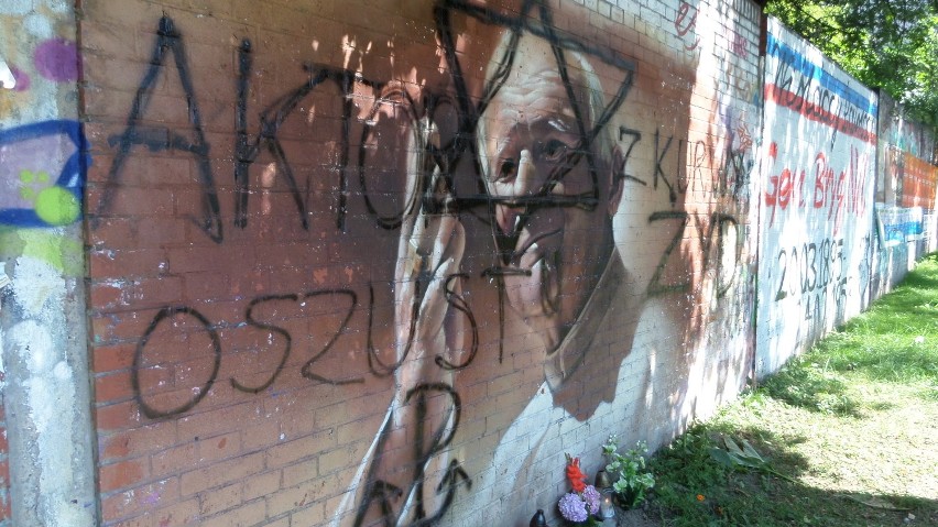 Graffiti papieża to tylko jedna z prac Jerzego Rojkowskiego...