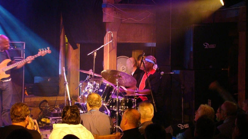 JaZzGdyni 2010: Lenny White &amp; Present Tense na Pokładzie. Obejrzyj galerię zdjęć z koncertu