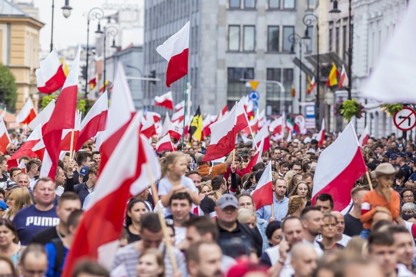 Warszawa gotowa na 78. rocznicę Powstania Warszawskiego. Jakie uroczystości się odbędą? Lista wszystkich wydarzeń 