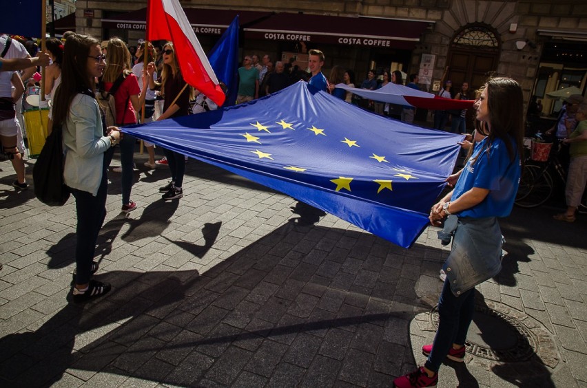 Parada Schumana 2016, Warszawa. Międzynarodowy orszak i...