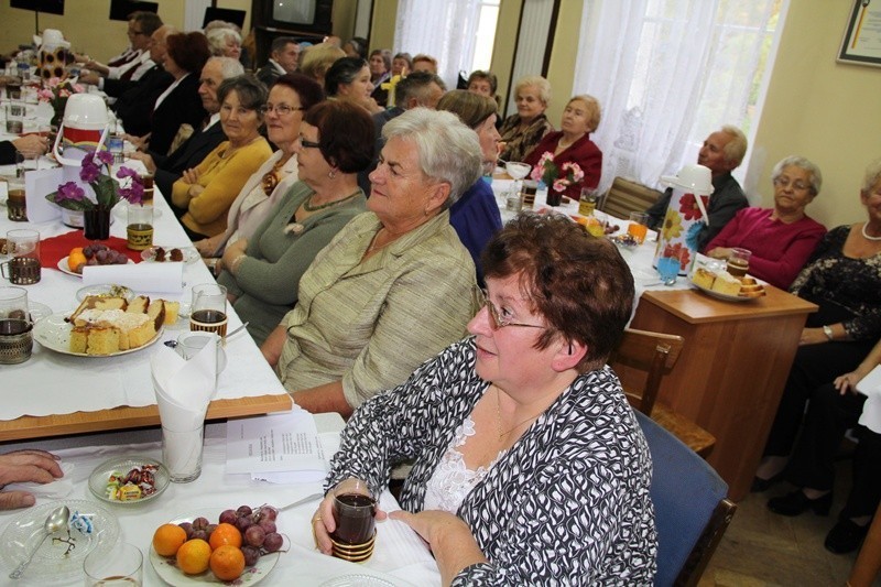 Syców: Radośnie u seniorów