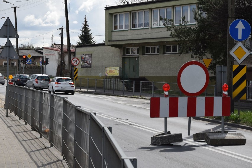 Chaos komunikacyjny przy skrzyżowaniu Popiełuszki i 18 Stycznia[FOTO, WIDEO]