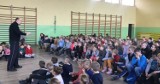 Policjanci z Kościerzyny spotkali się z uczniami Szkoły Podstawowej w Starych Polaszkach
