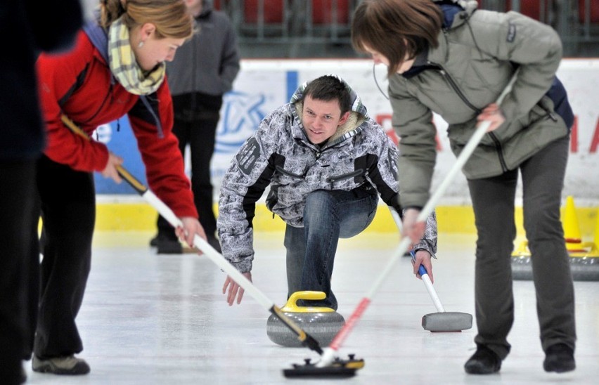 Trening otwarty Krakowskiego Klubu Curlingowego [ZDJĘCIA, VIDEO]