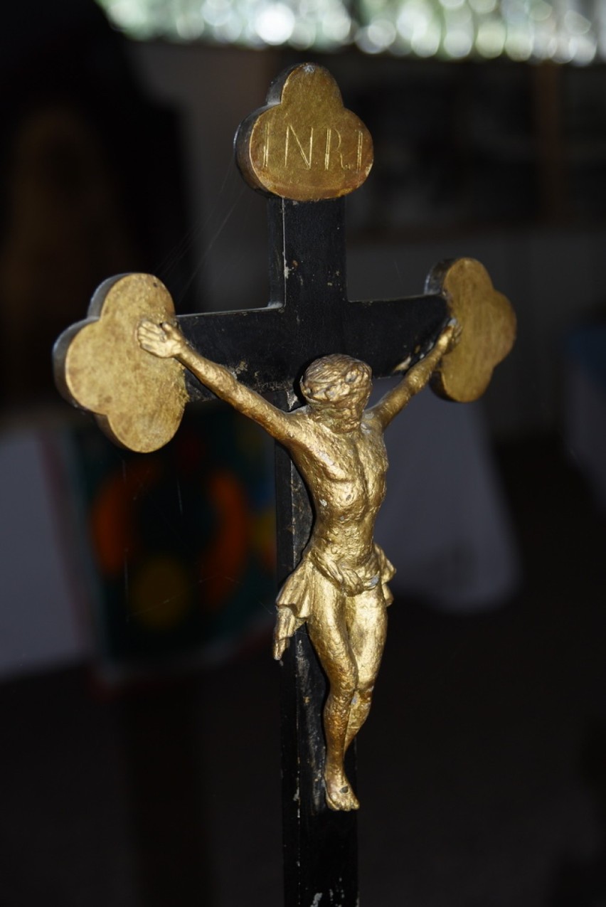 Wyjątkowe eksponaty w Muzeum Parafialnym przy Janowskim Sanktuarium. Zobacz zdjęcia z wystawy
