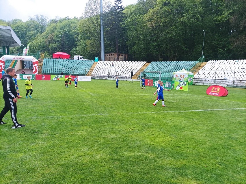 Puchar Tymbarku ze świetną zabawą, emocjami i promowaniem sportu. Poznalismy zwycięzców turnieju U-10 na Pomorzu