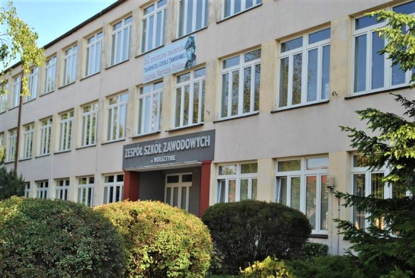 Wolsztyn: Uczeń technikum zakażony koronawirusem