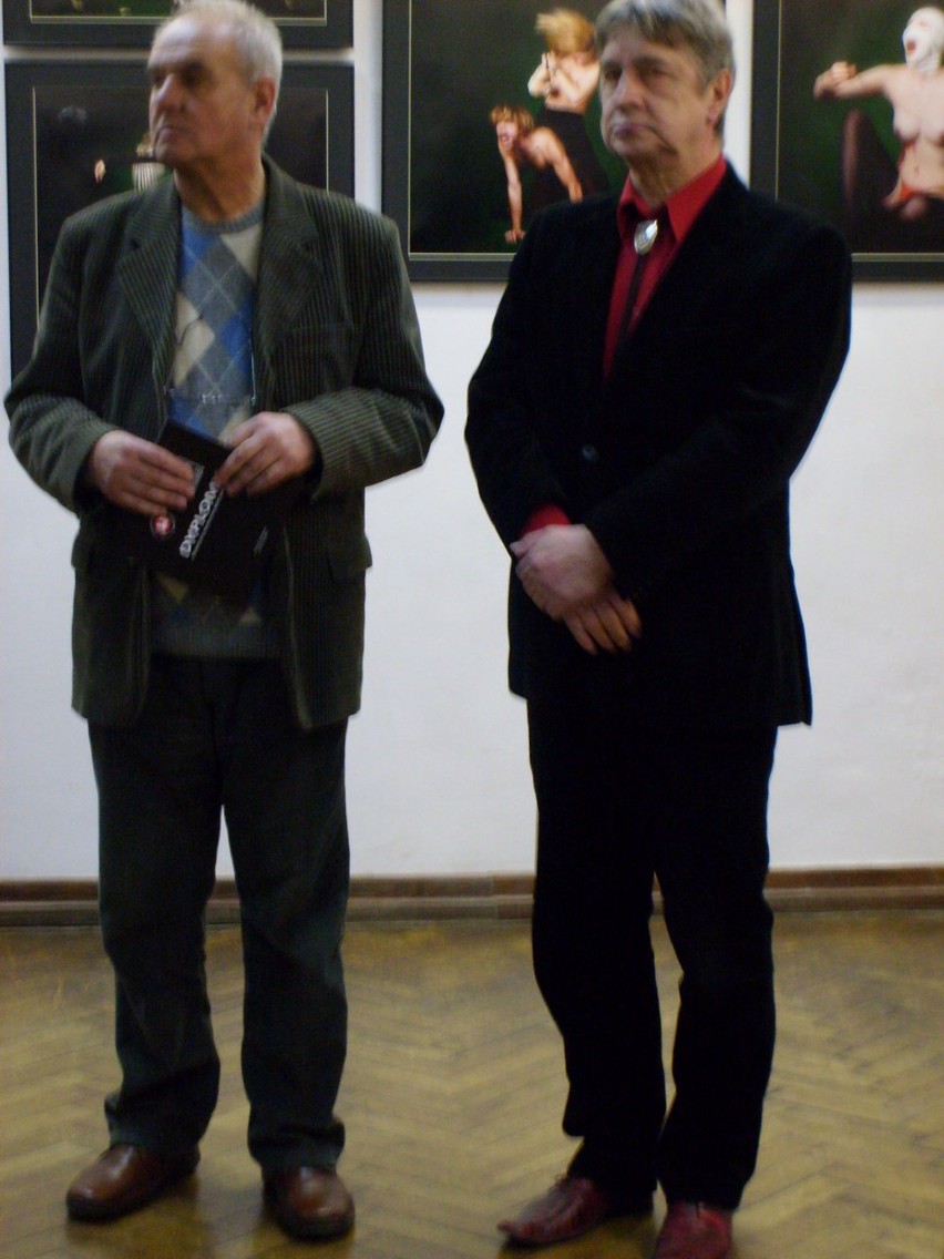 Promotorzy prac studentów (od lewej): Mirosłąw Araszewski i...