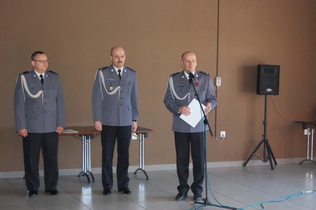 Od lewej: podinsp. Jacek Cenacewicz, insp. Marian Szlinger, podinsp. Janusz Staniszewski