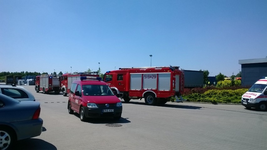 Ćwiczenia pożarnicze w CD Jysk w Radomsku