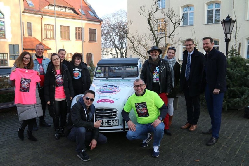 Pobiegną z Trzcianki przez Gniezno do Warszawy. Już w styczniu!