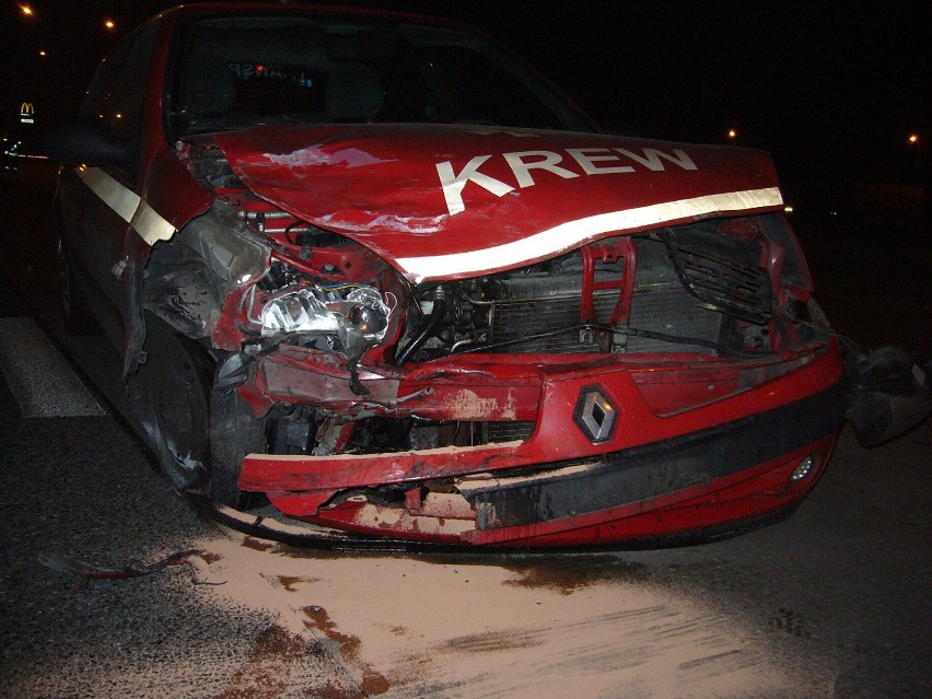 Wypadek na wiślance w Żorach: Volkswagen uderzył w pojazd...