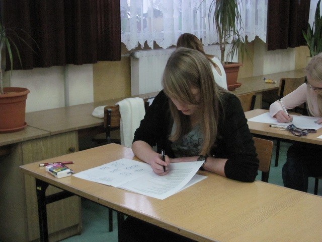 Próbna matura Operon z języka obcego w LO w Myszkowie.