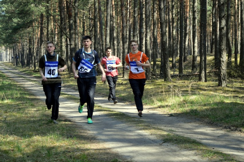 Rogoziniec. VII Mistrzostwa Polski Szkół w Umiejętnościach Leśnych - dzień trzeci