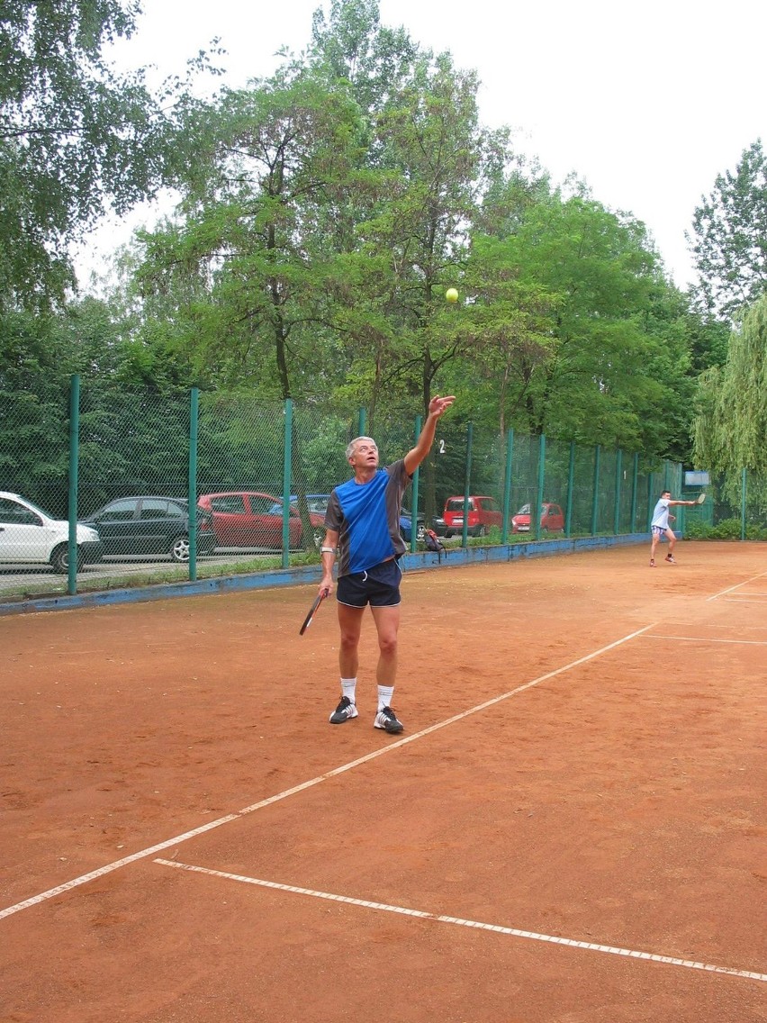 Wakacyjny Otwarty Turniej Tenisa Ziemnego w Roju wygrał Antoni Krótki