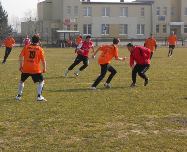 W ostatnim sparingu przed ligą zespół Żuław pokonał juniorów Concordii Elbląg 5:1