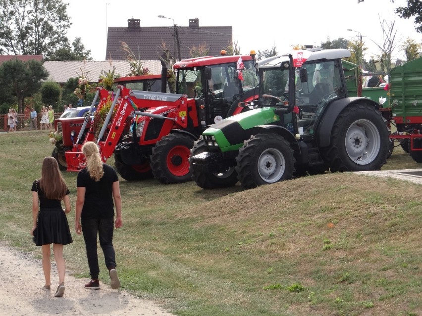 Dożynki gminy Wierzchlas 2018. Świętowanie w Kraszkowicach [ZDJĘCIA, FILM]