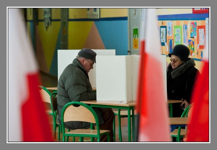 Wałbrzych: Cicho i sennie w lokalach wyborczych (zdjęcia)