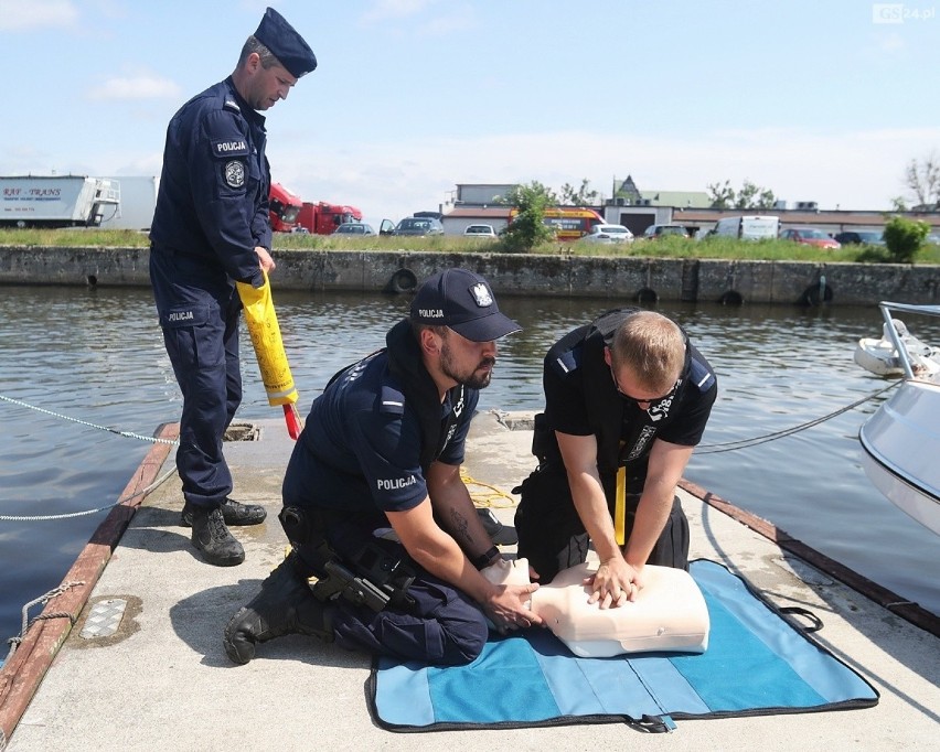 Szczecińscy policjanci szkolili się z ratownikami WOPR