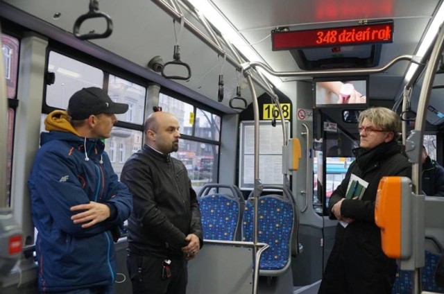 Mieszkańcy domagają się zmian w rozkładzie jazdy autobusów kursujących na miejskich liniach