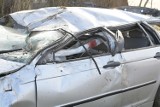 Wypadek w Mokrem pod Grudziądzem. Dachował samochód osobowy. Jedna osoba została ranna [zdjęcia]