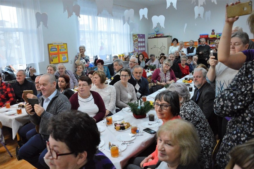 Sławno: Dzień Babci i Dziadka w Przedszkolu Miejskim nr 1 [ZDJĘCIA, WIDEO]