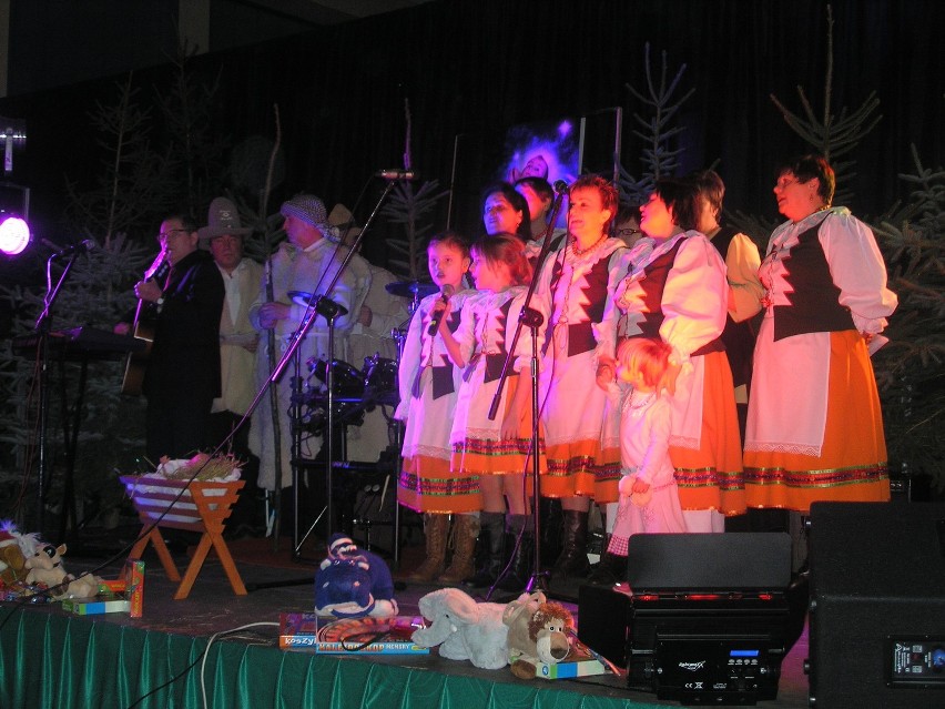 W Jabłowie setki mieszkańców Kociewia uczestniczyły w rodzinnym śpiewaniu kolęd