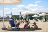 Lato w Szczecinie! Spragnieni słońca odwiedzili plażę na wyspie Grodzkiej [zdjęcia]