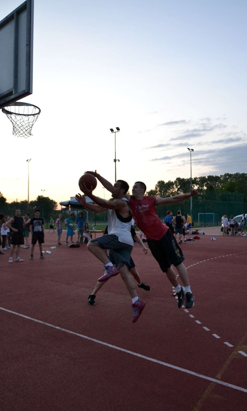 Turniej koszykówki Streetball Oborniki 2013