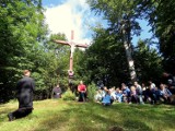 Przeszli Drogę Krzyżową na Koziejówkę w Święto Podwyższenia Krzyża 