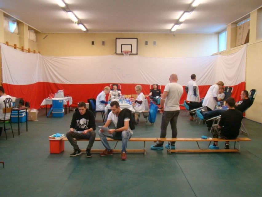 W Zespole Szkół Technicznych w Pleszewie odbyła się akcja krwiodawstwa pod hasłem "Krew za Krew"