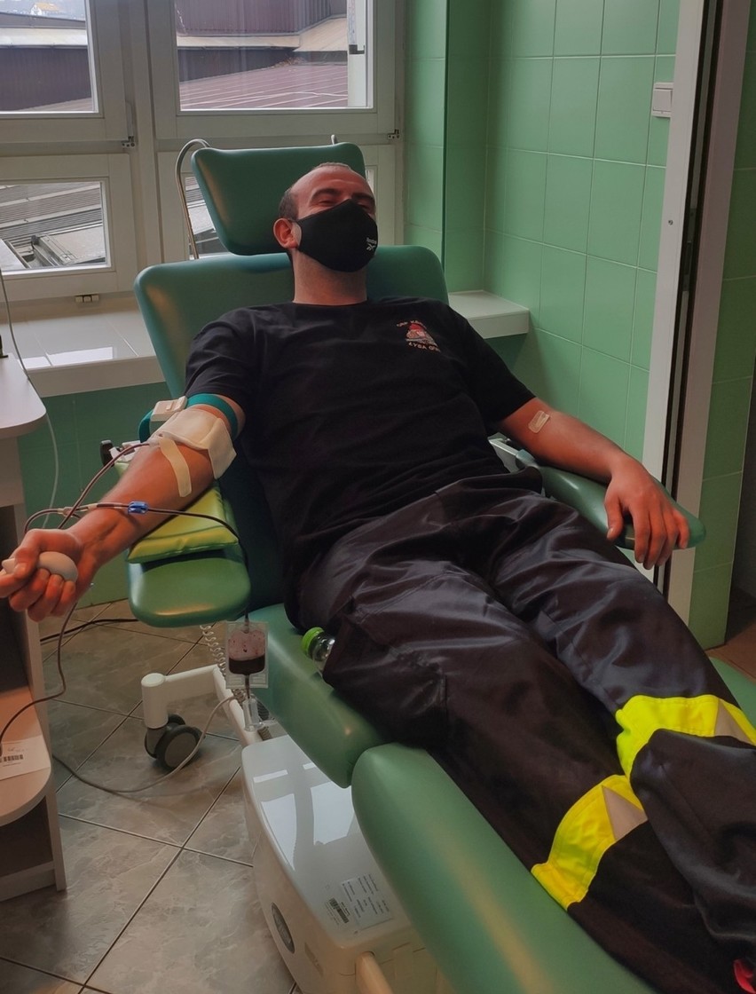 Druhowie z OSP Łysa Góra oddali krew. Chcą być przykładem dla innych