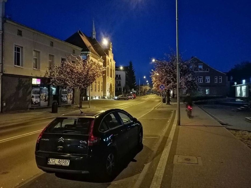 Montaż świątecznych iluminacji. Ruch w centrum Goleniowa będzie utrudniony