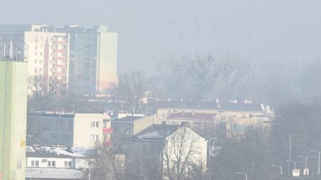 Minusowe temperatury spowodowały, że w Radomiu i powiecie radomskim, znów pogorszył się stan powietrza.