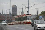 Wakacyjny rozkład jazdy w Gdańsku. Więcej kursów tramwajów na plaże. Wraca weekendowa nocna linia N0