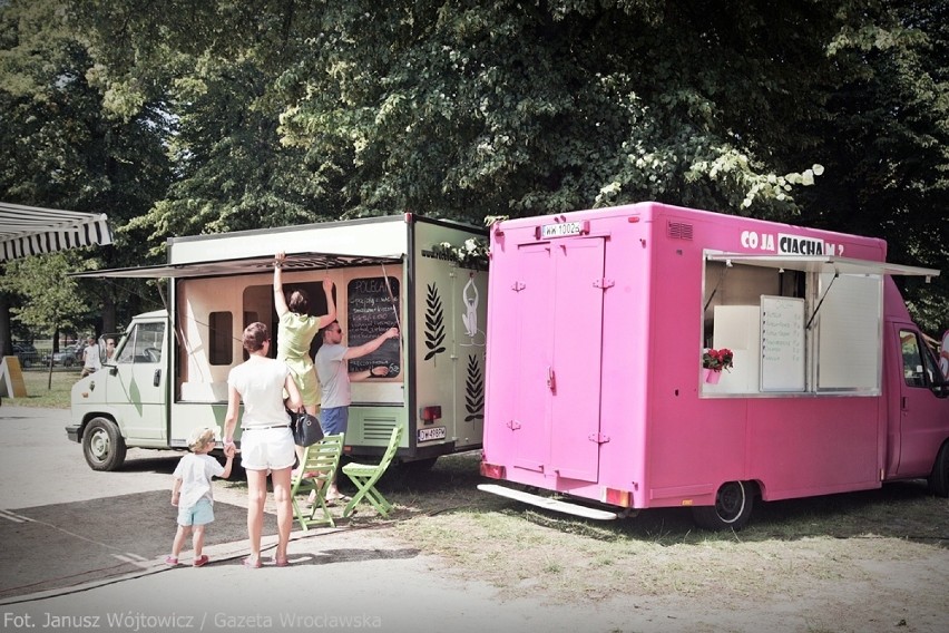 Food Trucki we Wrocławiu, czyli kiełbaska wprost z samochodu (ZDJĘCIA)