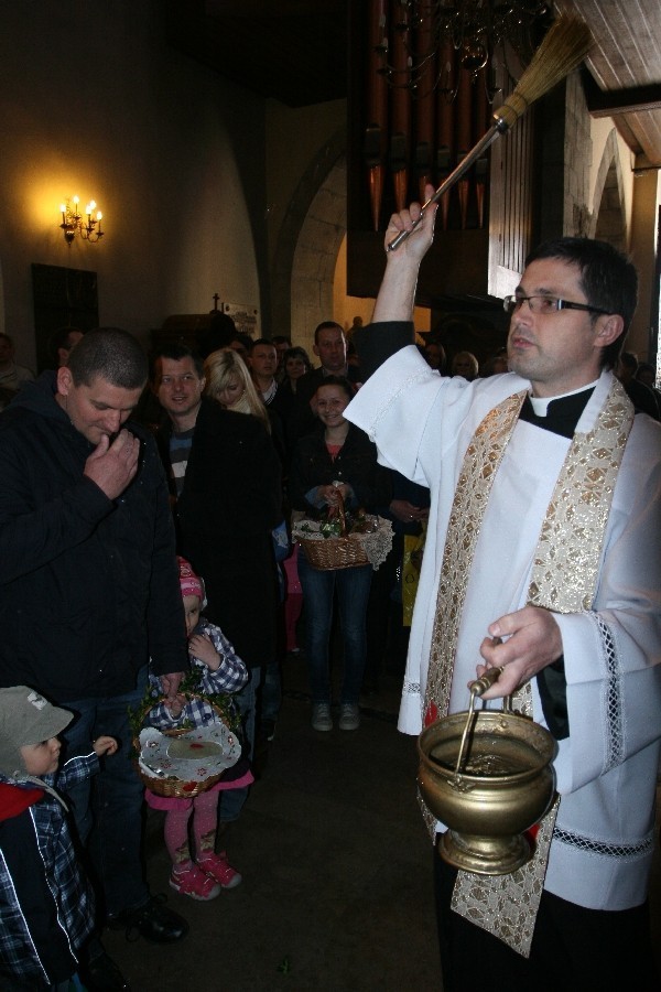 Nowy Sącz: święcenie wielkanocnych pokarmów [ZDJĘCIA]