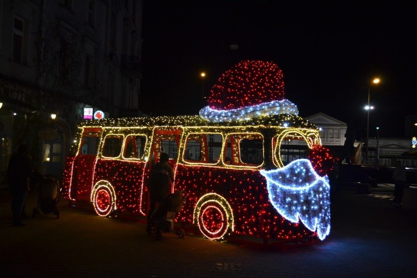 Sosnowiec. To zdjęcia z ubiegłego roku. Podobne świecące...