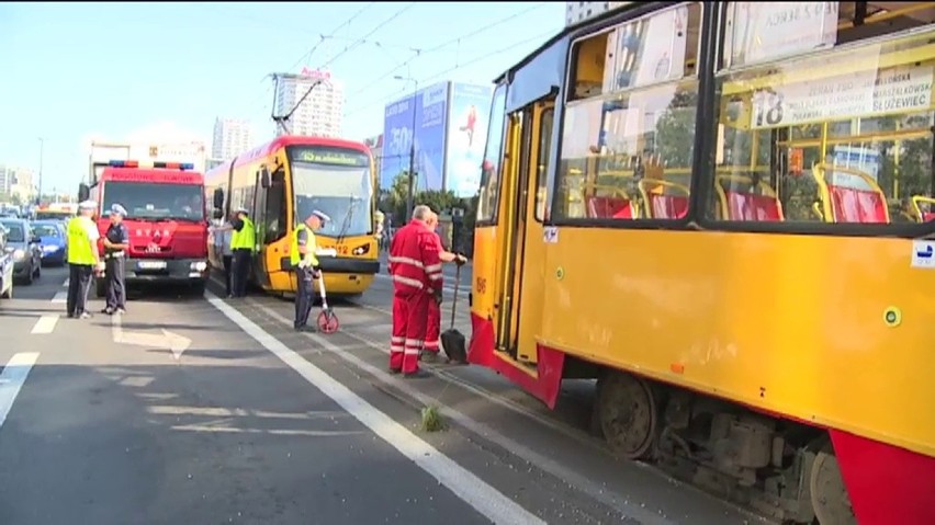 Zderzenie tramwajów na Marszałkowskiej. Utrudnienia w ruchu