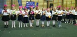 Pasowanie "pierwszaków" w szkole podstawowej w Brodnicy