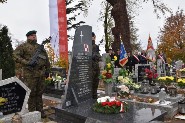 Podczas uroczystości poświęcony został nowy pomnik sierżanta Emila Wałukiewicza. Zobacz więcej zdjęć w galerii >>>