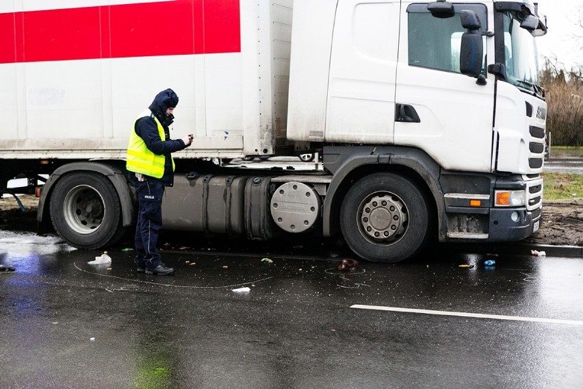 Wypadek na ul. 26 kwietnia. Nie żyje kobieta [AKTUALIZACJA] 