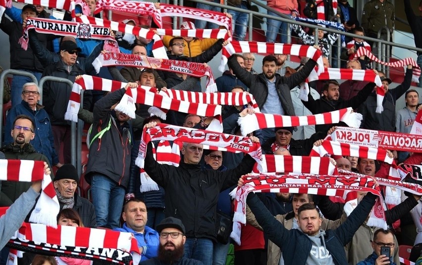Pojemność stadionu: 14 572

Mecze u siebie: 13
vs ŁKS Łódź -...