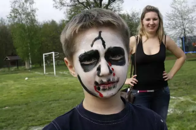 Malowanie twarzy cieszy się dużym powodzeniem