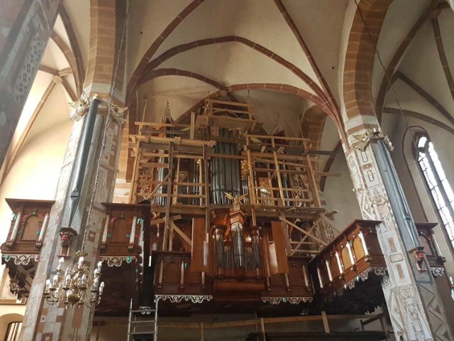 Zakończono konserwację zabytkowych organów Hansa Hummla, które znajdują się w Bazylice Mniejszej pw. św. Andrzeja Apostoła w Olkuszu. Poświęcenie instrumentu odbędzie się 7 października
